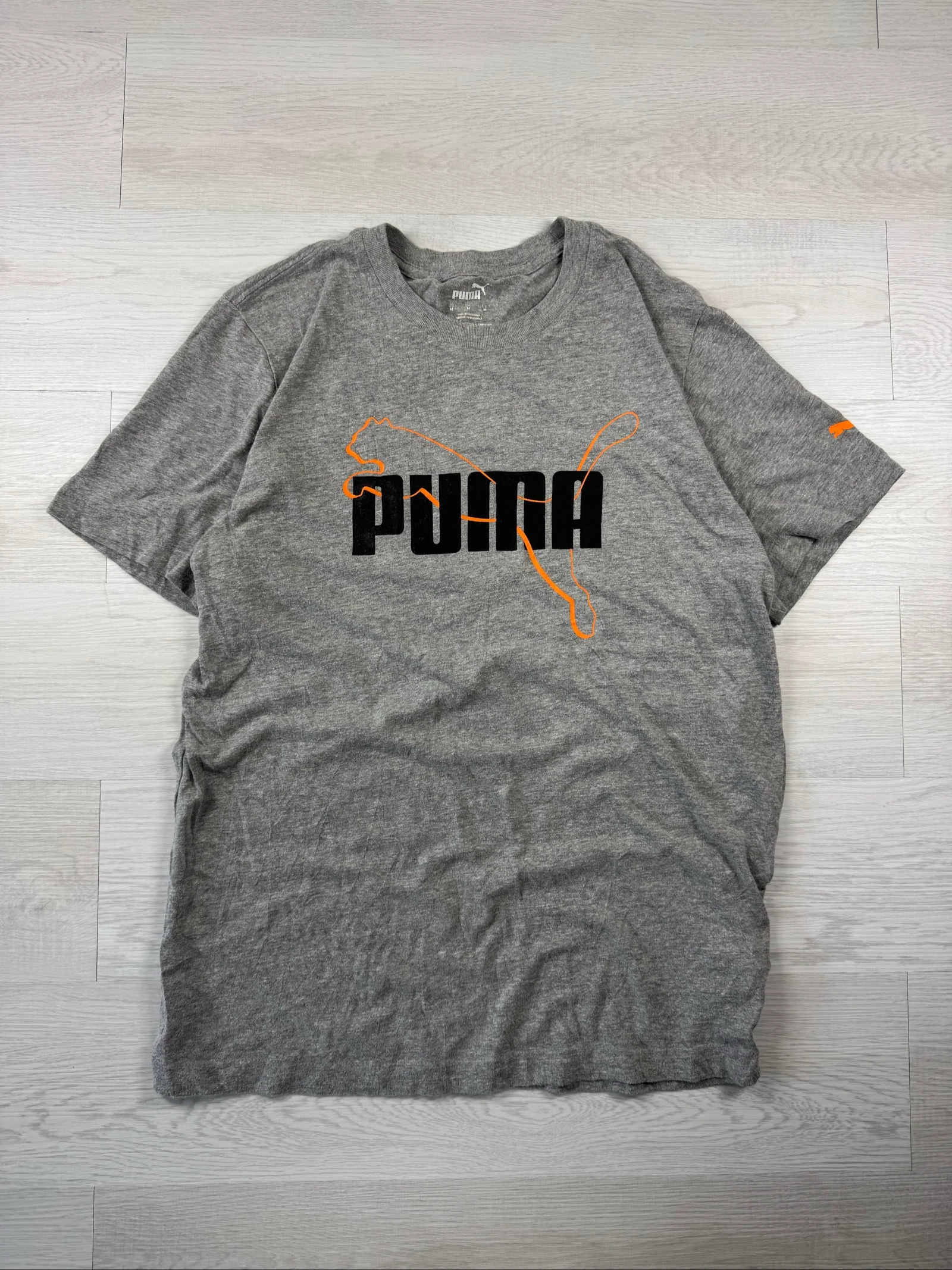 PUMA Big Logo Graphic T-Shirt Grey Orange Black – Size M – photo 3